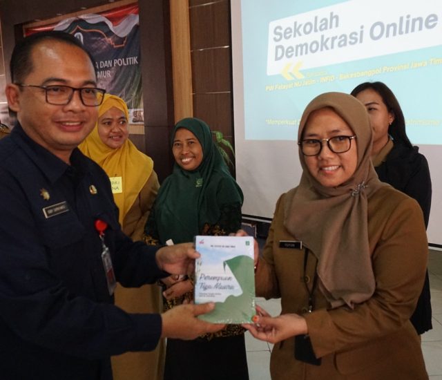 Sekolah Demokrasi Online Jatim Hasilkan Langkah Konkret Dukung Pemilu Damai 