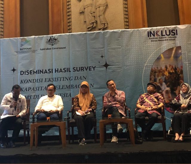 Mendorong Demokrasi yang Lebih Baik Melalui Penguatan Lembaga dan Pendanaan Kelompok Masyarakat Sipil.